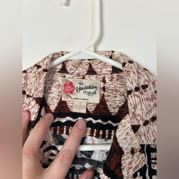 Hilo Hattie The Hawaiin Original Button Up Tropical Shirt, Men's Size S - Picture 5 of 7